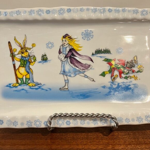 Alice In Wonderland Winterland Cafe by Paul Cardew Tea Serving Tray Platter - Picture 3 of 9